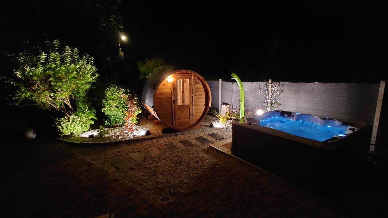 Le Manoir De Louviers Lägenhet Exteriör bild