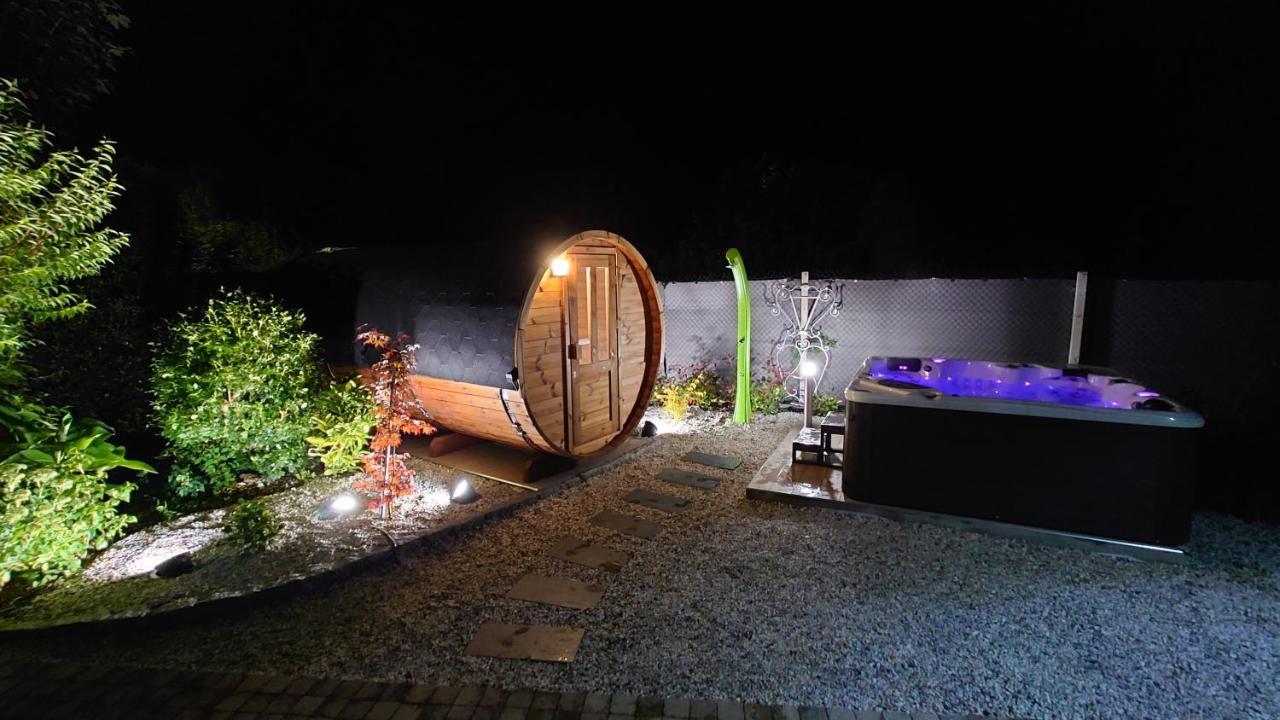 Le Manoir De Louviers Lägenhet Exteriör bild