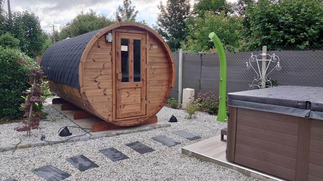 Le Manoir De Louviers Lägenhet Exteriör bild