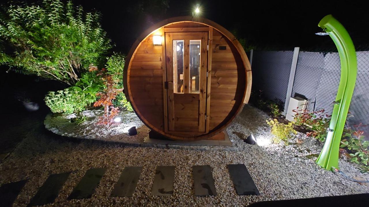 Le Manoir De Louviers Lägenhet Exteriör bild