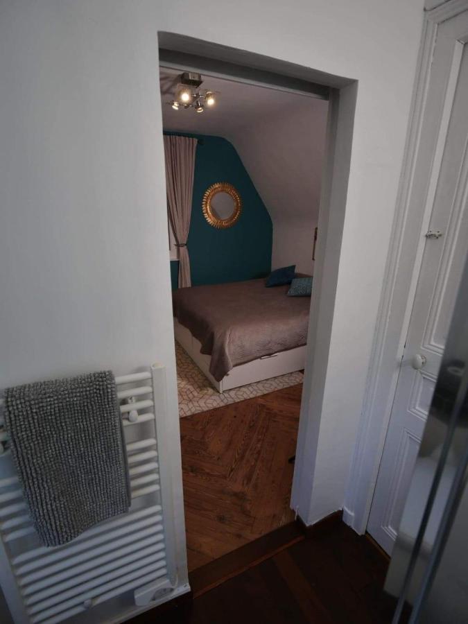 Le Manoir De Louviers Lägenhet Exteriör bild