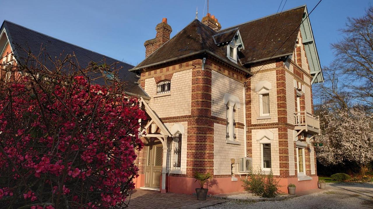 Le Manoir De Louviers Lägenhet Exteriör bild
